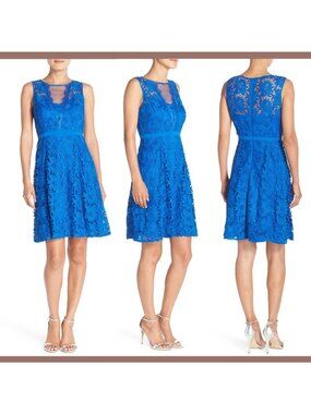 🆕 Adrianna Papell Illusion Bodice Lace Fit & Flare Dress 4 Blue